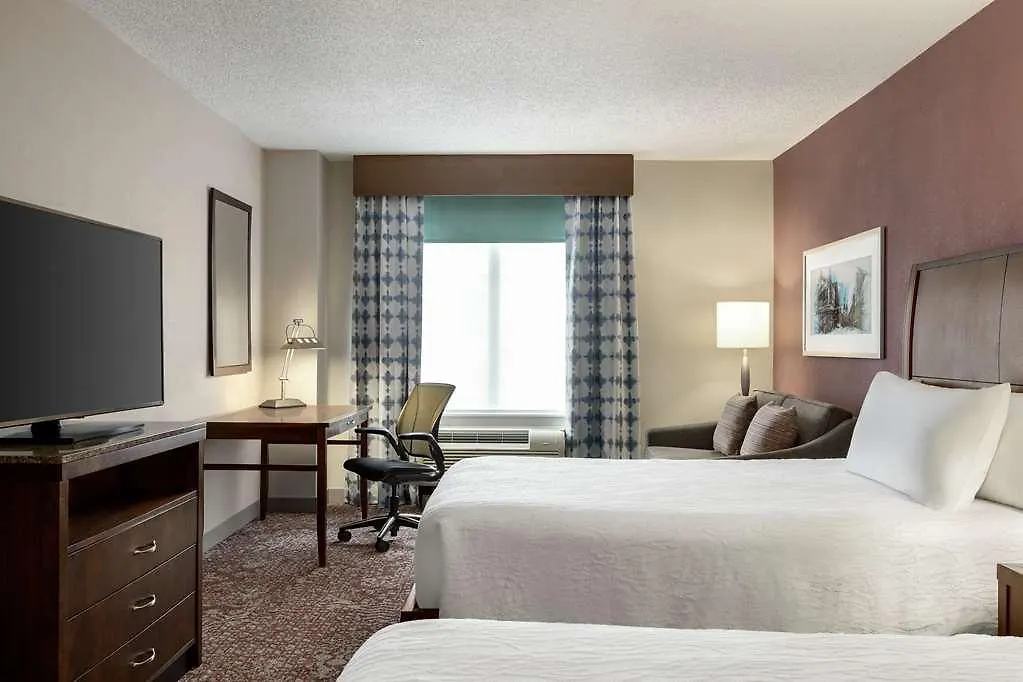 Hilton Garden Inn Louisville Downtown Hotel